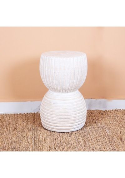 Nava El Yapımı Beyaz Mungur Sehpa 47x27 Cm