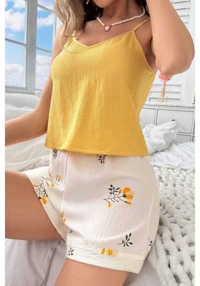 Bella Notte Sarı Askılı Üst & Çiçek Desenli Şortlu Yazlık Pijama Takımı