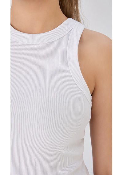 Feyece Beyaz Zargo Model Fitted/vücuda Oturan Geniş Biyeli Halter Yaka Fitilli Esnek Örme Crop Bluz Feyece Beyaz Zargo Model Fitted/vücuda Oturan Geniş Biyeli Halter Yaka Fitilli Esnek Örme Crop Bluz