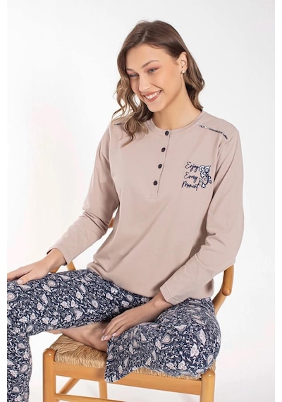 Senfoni Kadın Düğme Yaka Uzun Kol Pamuklu Pijama Takımı 6021 -1 Adet 001 Senfoni Kadın Düğme Yaka Uzun Kol Pamuklu Pijama Takımı 6021 -1 Adet 001