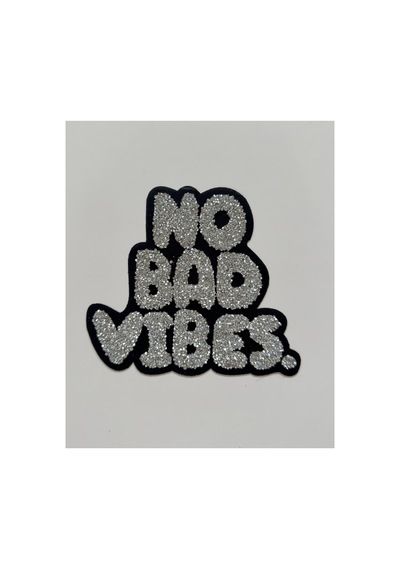 Taşlı Ütülenebilen Veya Sticker Olarak Kullanılabilen 'no Bad Vibes' Yazı Modeli