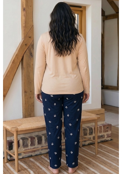 Siyah İnci Ten Rengi Desenli Nakışlı Büyük Beden Battal Boy Viskon Örme Pijama Takım 26224829 Siyah İnci Ten Rengi Desenli Nakışlı Büyük Beden Battal Boy Viskon Örme Pijama Takım 26224829