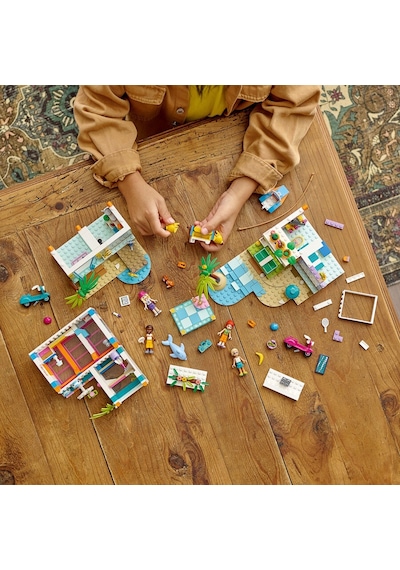 LEGO® Friends 41709 Yazlık Ev 686 Parça