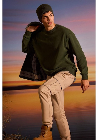Defacto Relax Fit Bisiklet Yaka Polar Sweatshirt F3685ax25wngn536 Yeşil-gn536 Defacto Relax Fit Bisiklet Yaka Polar Sweatshirt F3685ax25wngn536 Yeşil-gn536