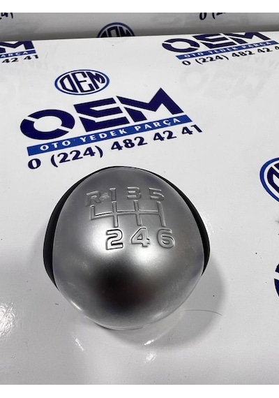 Toyota Uyumlu  AVENSİS VİTES TOPUZU 6 İLERİ MANUEL SP0000766
