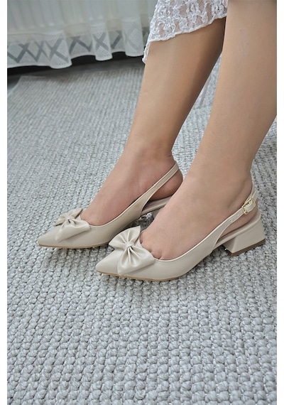 Asmi Shoes Kadın Mina Krem Cilt Arkası Açık Sivri Burun Fiyonk Detaylı 4 Cm Topuklu Ayakkabı Asmi Shoes Kadın Mina Krem Cilt Arkası Açık Sivri Burun Fiyonk Detaylı 4 Cm Topuklu Ayakkabı