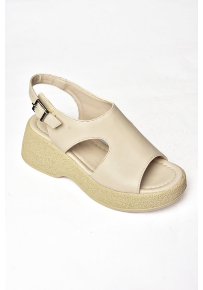 Fox Shoes S996945009 Bej Yüksek Tabanlı Kadın Sandalet Bej