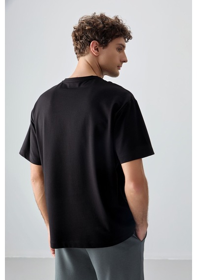 Air Jones Tommy Life Siyah Pamuklu Kalın Yumuşak Dokulu Oversize Fit Baskılı Erkek T-shirt - 88375 Siyah Air Jones Tommy Life Siyah Pamuklu Kalın Yumuşak Dokulu Oversize Fit Baskılı Erkek T-shirt - 88375 Siyah