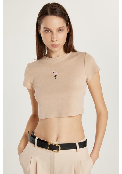 Tudors Kadın Slim Fit Dar Kesim %100 Pamuk Bisiklet Yaka Baskılı Bej Crop Tişört-33989 Bej