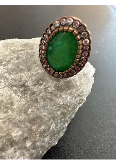 Aysesa Zümrüt Ve Zirkon Doğal Taşlı Kadın Gümüş Yüzük 925 Ayar 9.65 Gram Aysesa Zümrüt Ve Zirkon Doğal Taşlı Kadın Gümüş Yüzük 925 Ayar 9.65 Gram