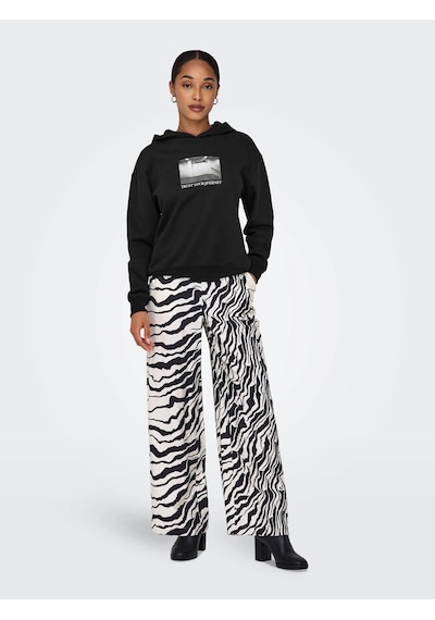 Only Kadın Sweatshirt Siyah 15329874 Onlcassıe L/s Photo Hood 25kw21000131 W21002