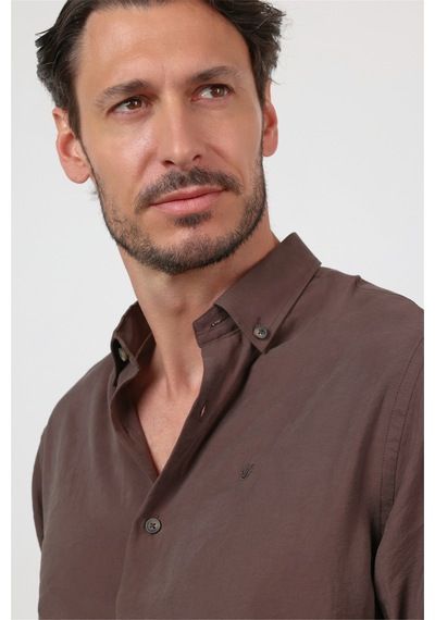 İmza Kahverengi Düğmeli Yaka Uzun Kol Cepsiz Slim Fit Modal Gömlek 1004260162