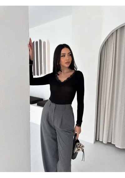 Defymoda Dantel Detaylı V Yaka Arkası V Yaka Kaşmir Dokulu Uzun Kollu Bluz - Vişne Çürüğü
