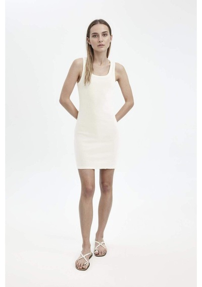 DeFacto A0732AX24SMWT32 Coool Bodycon Basic Fitilli Kaşkorse Kolsuz Mini Elbise - Beyaz DeFacto A0732AX24SMWT32 Coool Bodycon Basic Fitilli Kaşkorse Kolsuz Mini Elbise - Beyaz