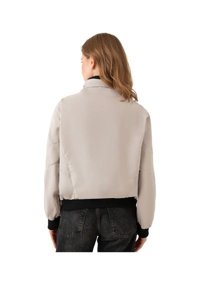 Kadın Dik Yaka Su Ve Rüzgar Geçirmez Oversize Crop Mevsimlik Yağmurluk Rüzgarlık-60 Taş