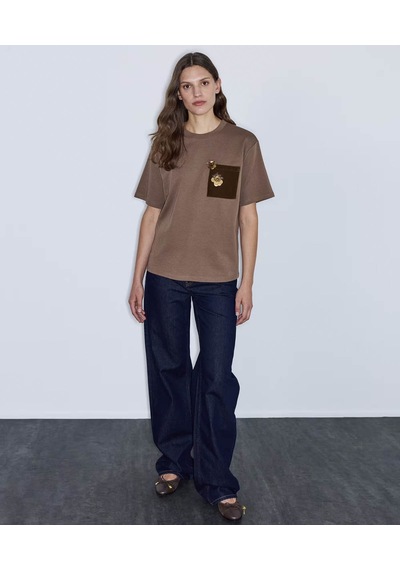 İpekyol Kontrast Cepli Aplikeli Kahverengi Kadın T-shirt Iw6260070176