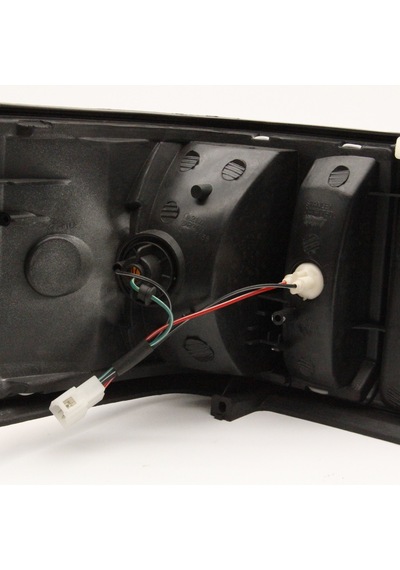Mitsubishi L300 Panelvan & Minibüs P00w / P10w / P20w 1987-2001 Sol Ön Far Çerçevesi Sinyal Ve Park Lambalı Komple Oem Mb527083 Depo 214-1212l