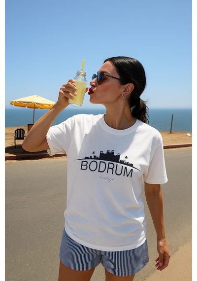 Markapia Woman Kadın %100 Pamuk Bodrum Baskılı Kısa Kollu Beyaz T-shirt S