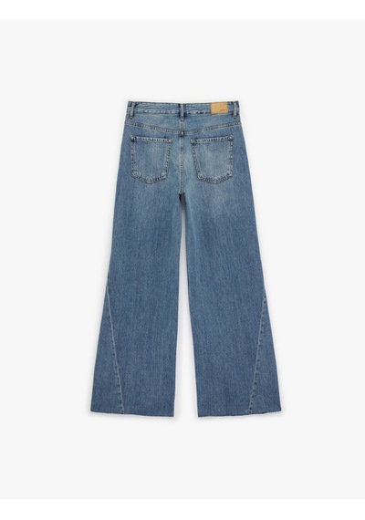 Koton Yüksek Bel Dikiş Detaylı Düğmeli Cepli Geniş Paça Denim Pantolon - Wide Leg Jean Orta İndigo 7wal40133md Koton Yüksek Bel Dikiş Detaylı Düğmeli Cepli Geniş Paça Denim Pantolon - Wide Leg Jean Orta İndigo 7wal40133md