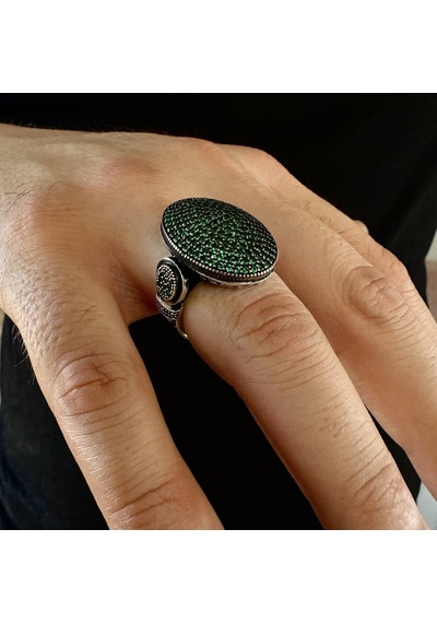 925 Ayar Gümüş Mikro Yeşil Zirkon Taşlı Oval Tasarım Erkek Yüzük Gümüş