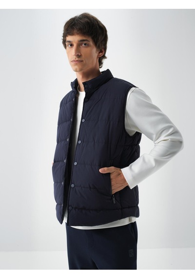 Xint Lacivert Formunu Koruyan Regular Fit Yelek 190578