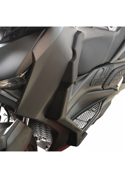 GP Kompozit Yamaha XMAX 250 2023-2024 Uyumlu Bacak ve Sele Altı Grenaj Koruma Seti Siyah