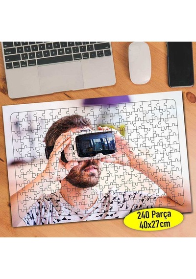 Sanal Gözlüklü Adam 240 Parça Puzzle Yapboz Tablo-112768937