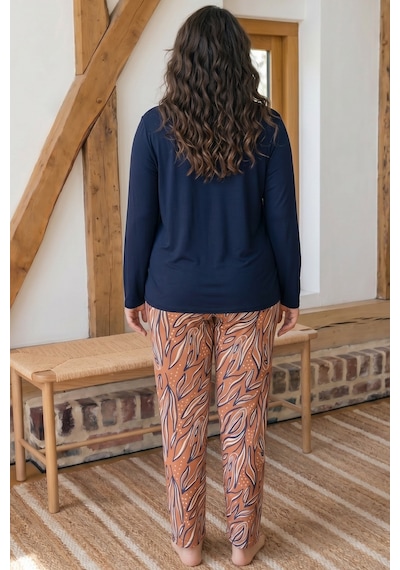 Siyah İnci Desenli Büyük Beden Battal Boy Viskon Örme Pijama Takım 26224818 Lacivert