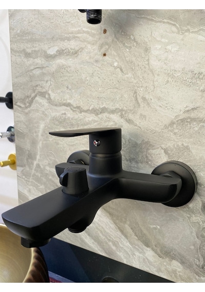 İsaoğlu Yapı Siyah Duş Seti Ve Siyah Banyo Bataryası Vintage Model Komple Pirinç Siyah Robot Duş Siyah