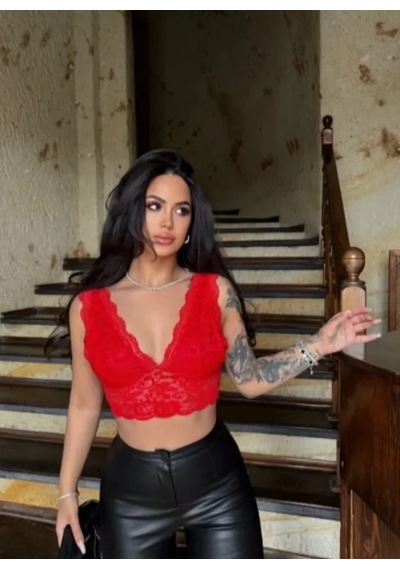 Efnaz Style Dantel Bralet Crop Sütyen V Yaka Askılı Şık Esnek Rahat - Kırmızı