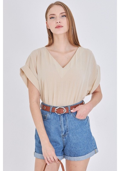 Armonika Kadın Krem V Yaka Yanları Yırtmaçlı Arkası Uzun Duble Kol Detaylı Oversize Bluz Arm-24y001074 Armonika Kadın Krem V Yaka Yanları Yırtmaçlı Arkası Uzun Duble Kol Detaylı Oversize Bluz Arm-24y001074