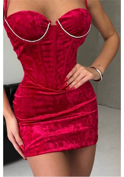 Neşeli Butik Kadın Kırmızı Göğüs Taş Detaylı Askılı Kadife Mini Gece Elbisesi Nbdf179 Kırmızı Neşeli Butik Kadın Kırmızı Göğüs Taş Detaylı Askılı Kadife Mini Gece Elbisesi Nbdf179 Kırmızı