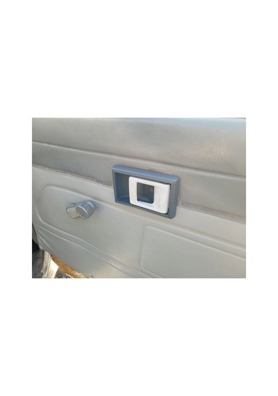 1984-1989 Toyota 4runner Kapı Kolu Çevre Çıtası