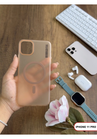 Apple iPhone 11 Pro Magsafe Uyumlu Mat Sert Klein Kılıf Çöl