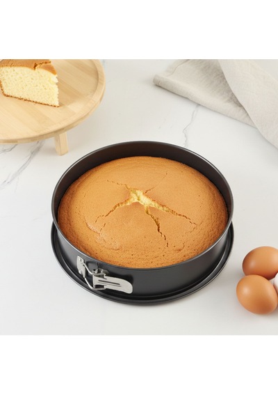 Guardini Gardenia Kelepçeli Kek Kalıbı 28 Cm Renkli