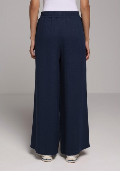 Colin's Colins Regular Fit Yüksel Bel Geniş Paça Kadın Lacivert Pantolon Cl1079430 Q1.v1 Nav Lacivert Colin's Colins Regular Fit Yüksel Bel Geniş Paça Kadın Lacivert Pantolon Cl1079430 Q1.v1 Nav Lacivert