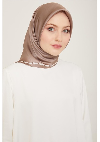 Armine Sura İpek Eşarp 24ya9165 38 - Desenli