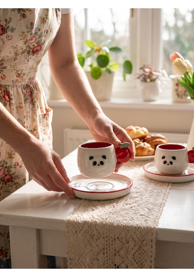 Panda Desenli Kiraz Kulplu 2'li Kahve Fincanı 140 Ml Beyaz
