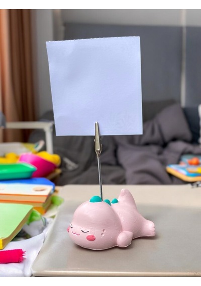 Sevimli Yorgun Pembe Dinozor Temalı Fotoğraf Not Tutacağı Ofis Masası Not Tutucu Hediyelik Pembe
