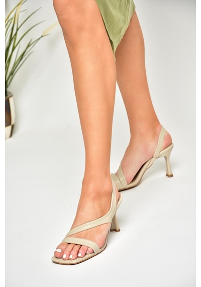 Fox Shoes U404070009 Bej İnce Topuklu Kadın Ayakkabı Bej