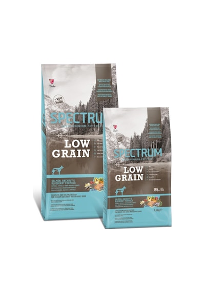 Spectrum Low Grain Somonlu & Hamsili Yaban Mersinli Orta ve Büyük Irk Yetişkin Köpek Maması 12 KG