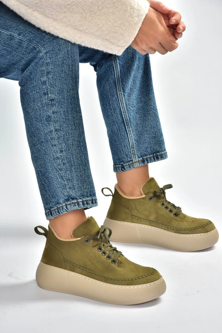 Fox Shoes T811845302 Haki Süet Kalın Tabanlı Kadın Ayakkabı Haki-süet