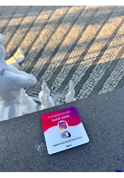 20'li Nfc Kart Avantajlı Paket 10 Instagram Takip + 10 Google Değerlendirme Kartı 9x9 Cm Şeffaf Pleksi