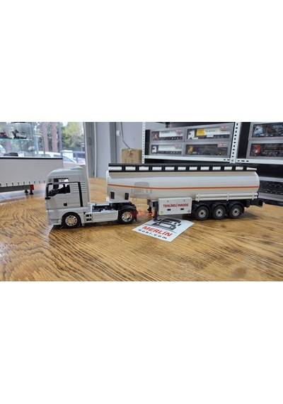 1/32 - Man Tgx 4x2 Ve Tanker Dorse Özel İmalat