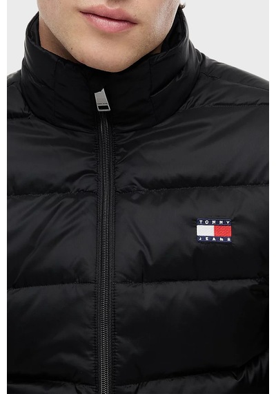 Tommy Jeans Kapitoneli Relaxed Fit Dik Yaka Mont Erkek Mont Dm0dm23231 Bds Siyah