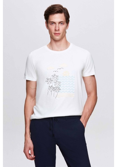 Twn Slim Fit Beyaz Nakışlı T-shirt 2ec1454060200 Beyaz
