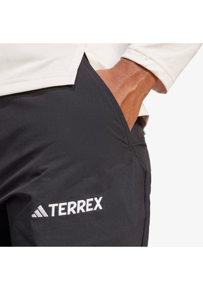 Adidas Terrex Multi Zip Off Kadın Siyah Yürüyüş Eşofman Altı Iz3322