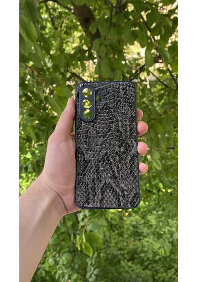 Samsung Uyumlu Galaxy A56 Yılan Desenli Kabartma Dokulu Kılıf Siyah