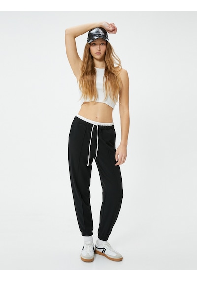 Koton Jogger Pantolon Çift Bel Detaylı Bağlamalı Nervürlü Siyah 4sal40146ık Siyah