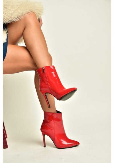 Fox Shoes N372524408 Kırmızı Rugan İnce Topuklu Kadın Bot
